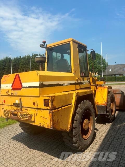 Schaeff SKL861 轮式装载机