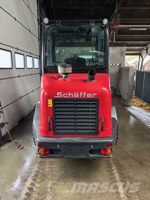 Schäffer 4670 Pienkuormaajat