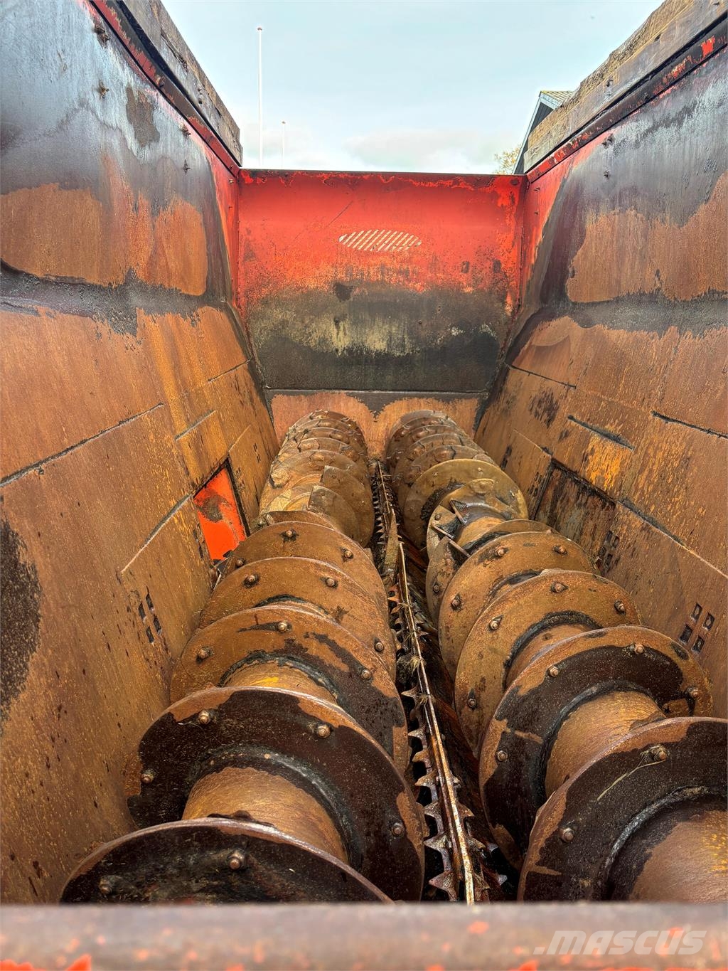 Seko 600/200 Futtermischwagen
