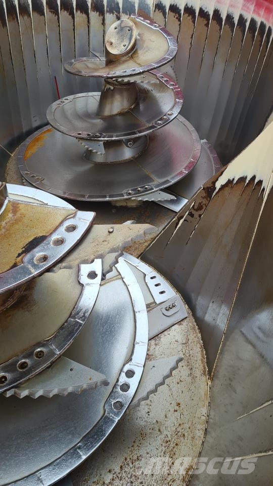 Siloking 3022-26 عربات الأعلاف