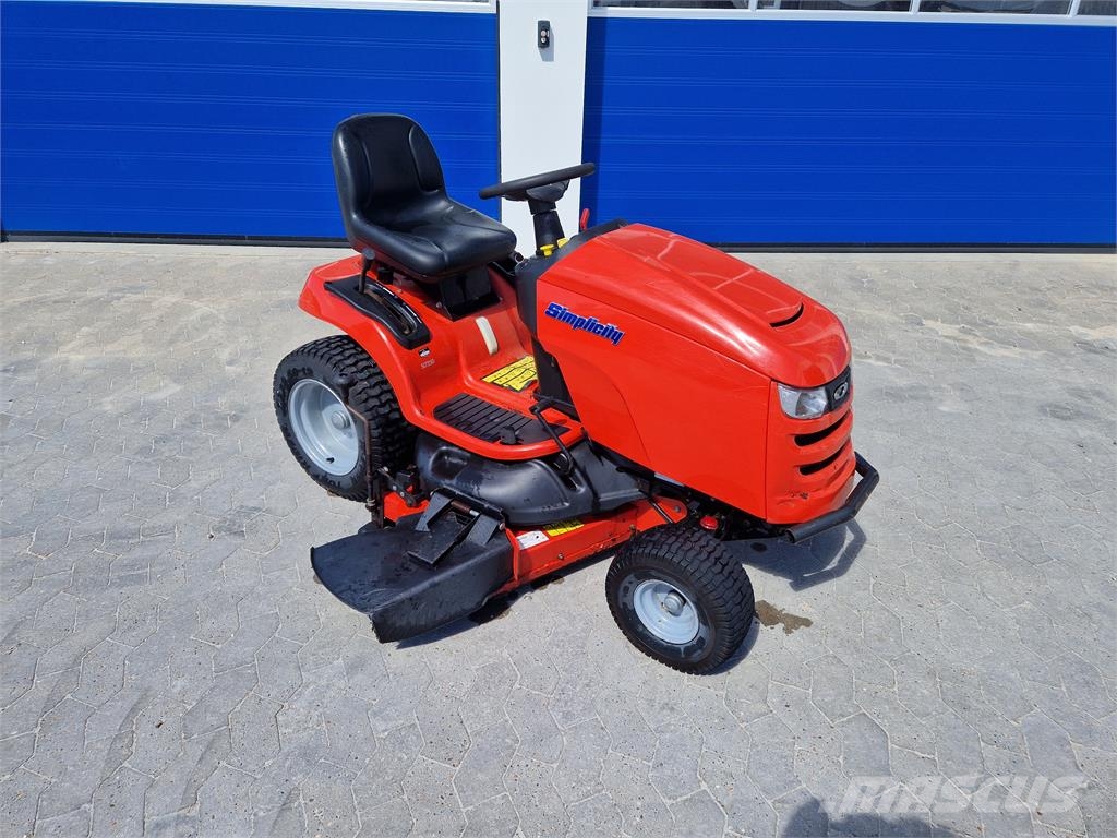 Simplicity REGENT SLT 250 Taajamatraktorit