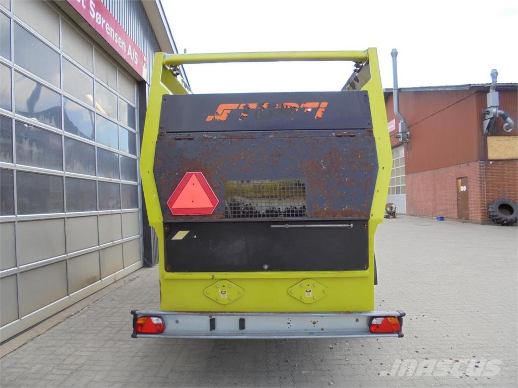 Storti PITBULL MT 240 Forage wagons