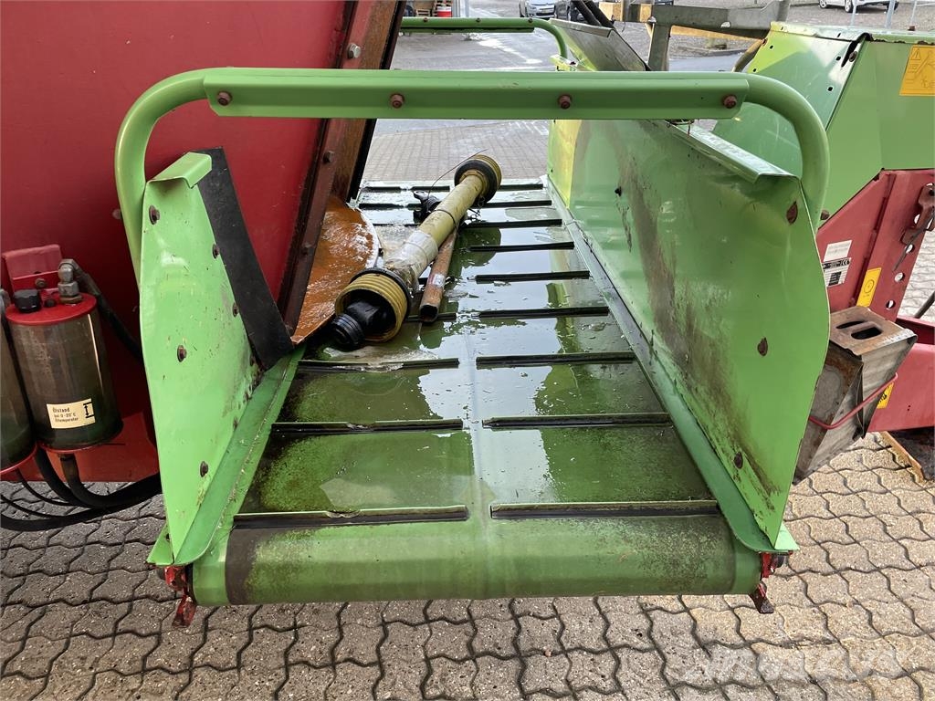 Strautmann 2400 Lopbarības piekabes