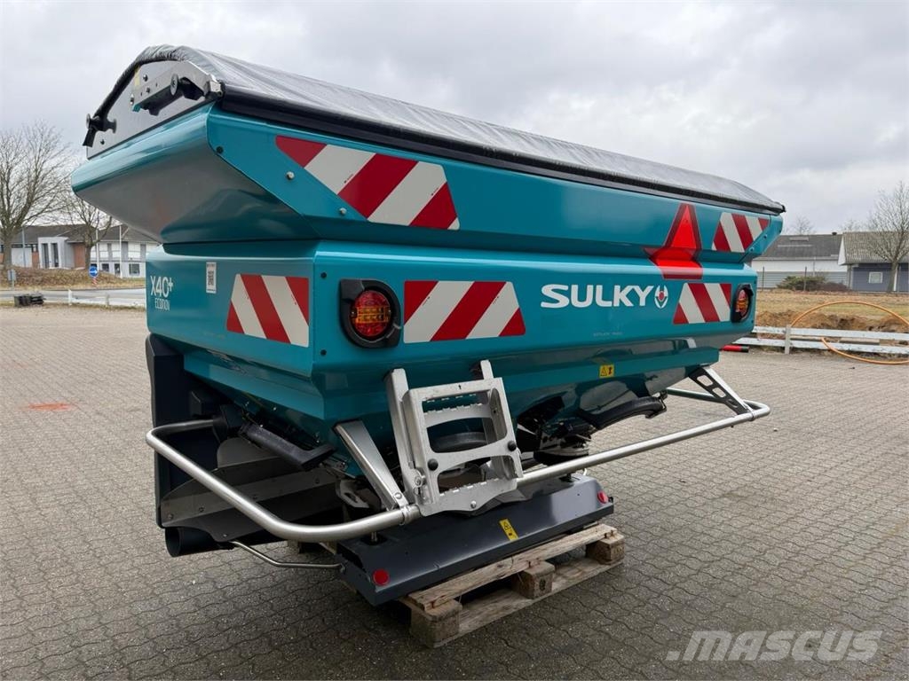 Sulky x40+ ماكينات وملحقات تسميد أخرى