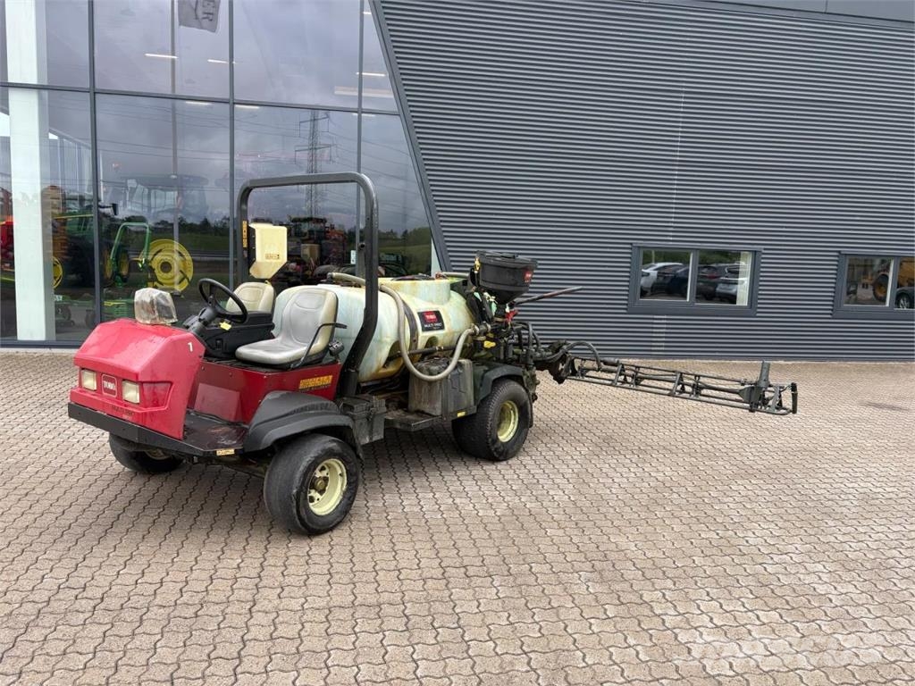 Toro MULTI PRO 5800 Kompakte traktorer