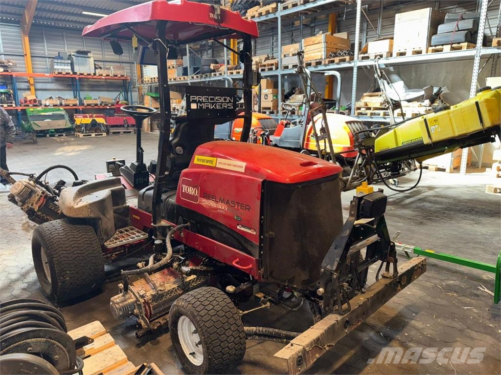 Toro RM 5010 HYBRID Fairway mowers