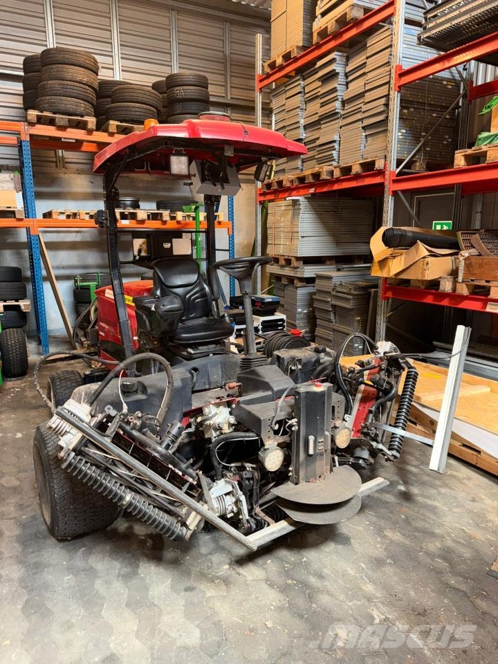 Toro RM 5010 HYBRID Fairway mowers