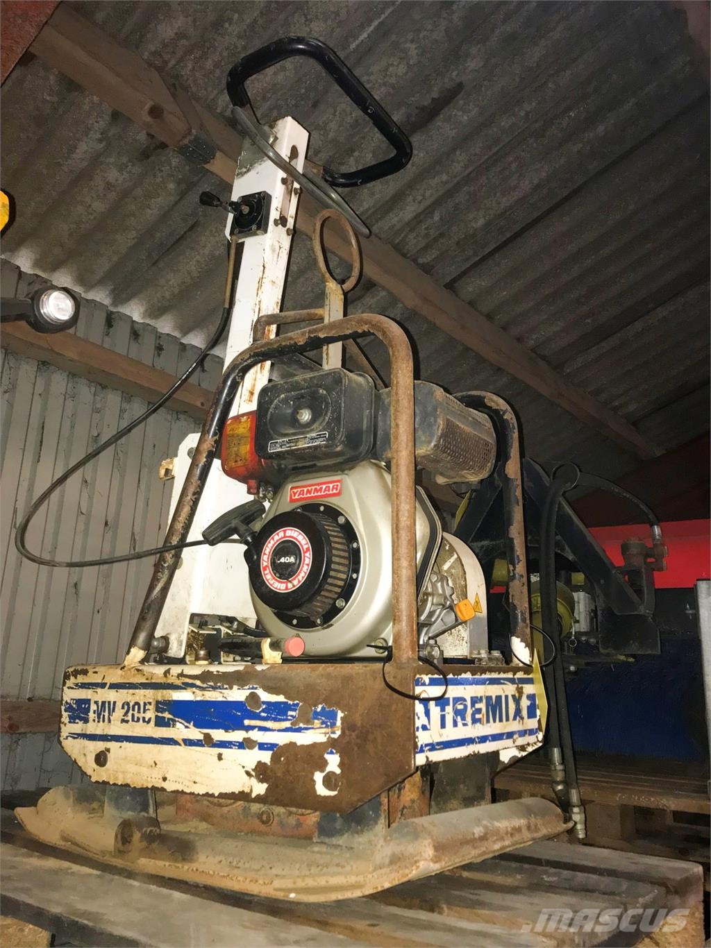 Tremix MV205 Ubijaki