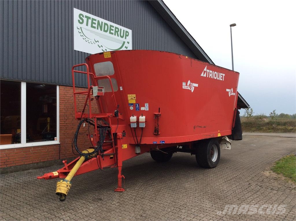 Trioliet SOLOMIX 2 2400 L AK Fodervagnar