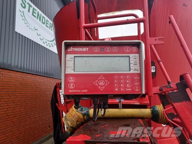 Trioliet SOLOMIX 3 4000 LZK-T Βαγόνια χορτονομής