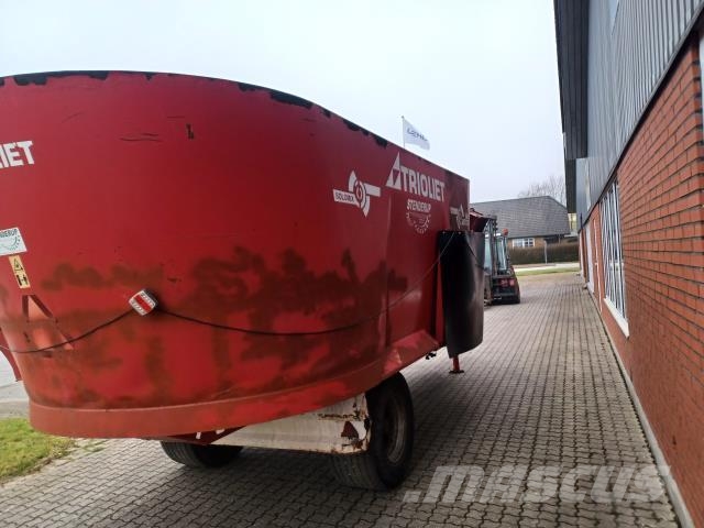 Trioliet SOLOMIX P2 2000 L-ZK Remorques autochargeuse