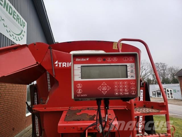 Trioliet SOLOMIX P2 2000 L-ZK Remorques autochargeuse