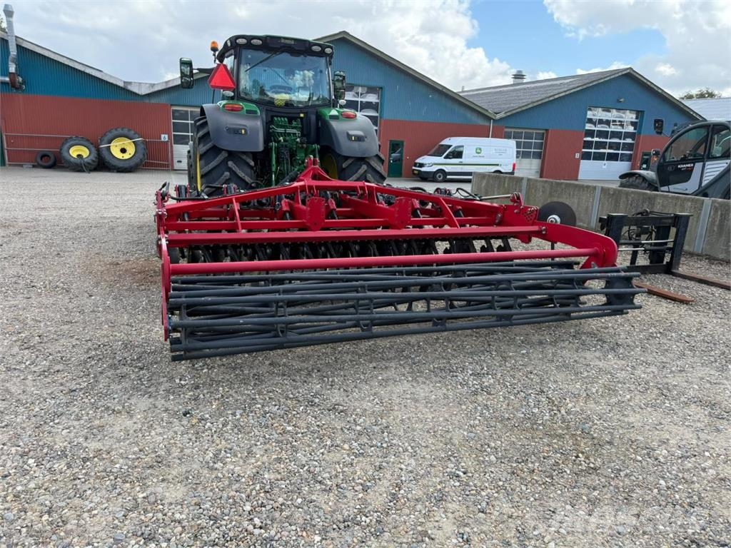 Tulip 400 XL Beitelploeg