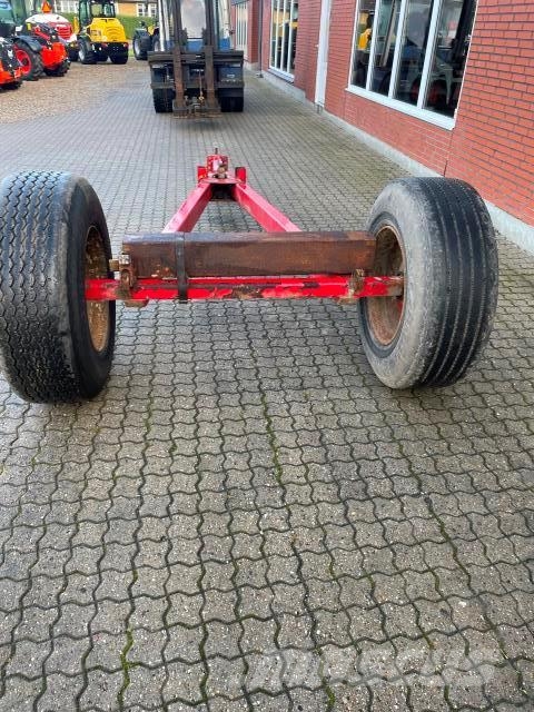 UNDERVOGN NR. 71 傾卸式拖車