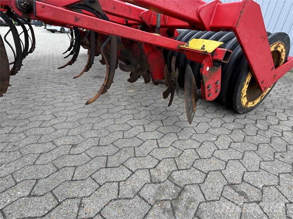 Väderstad CULTUS 420 Grades