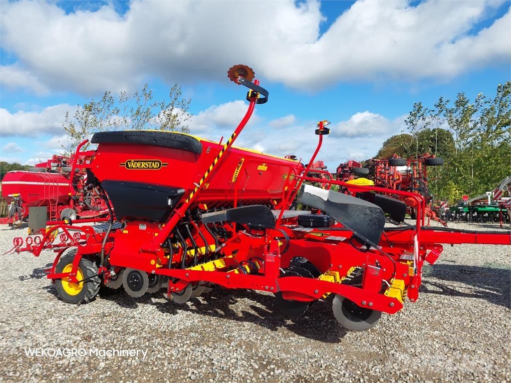 Väderstad Rapid 400 C E-Service med IPAD Zaaimachines