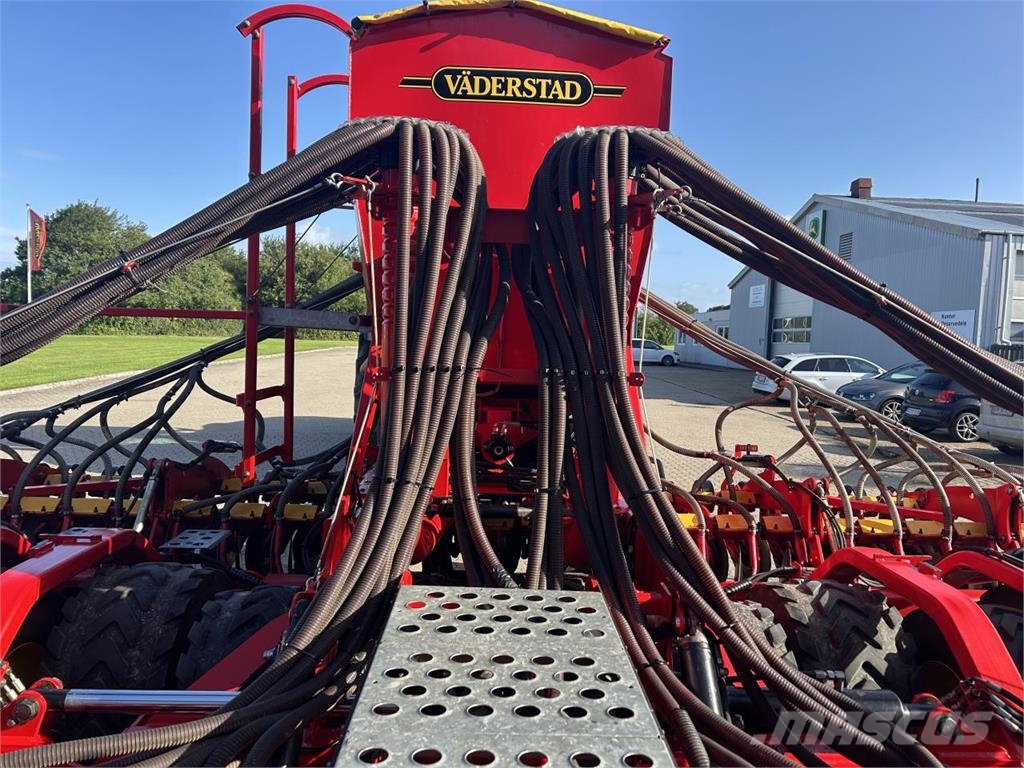 Väderstad SPIRIT ST600C Perforadoras combinadas