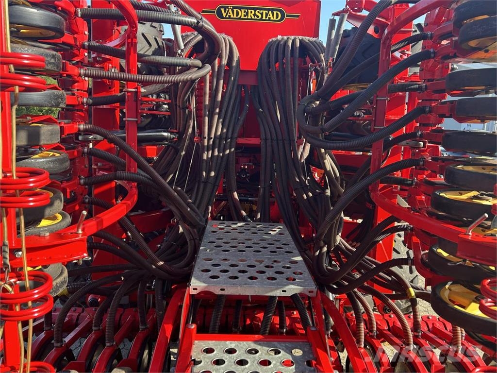 Väderstad SPIRIT ST600C Perforadoras combinadas