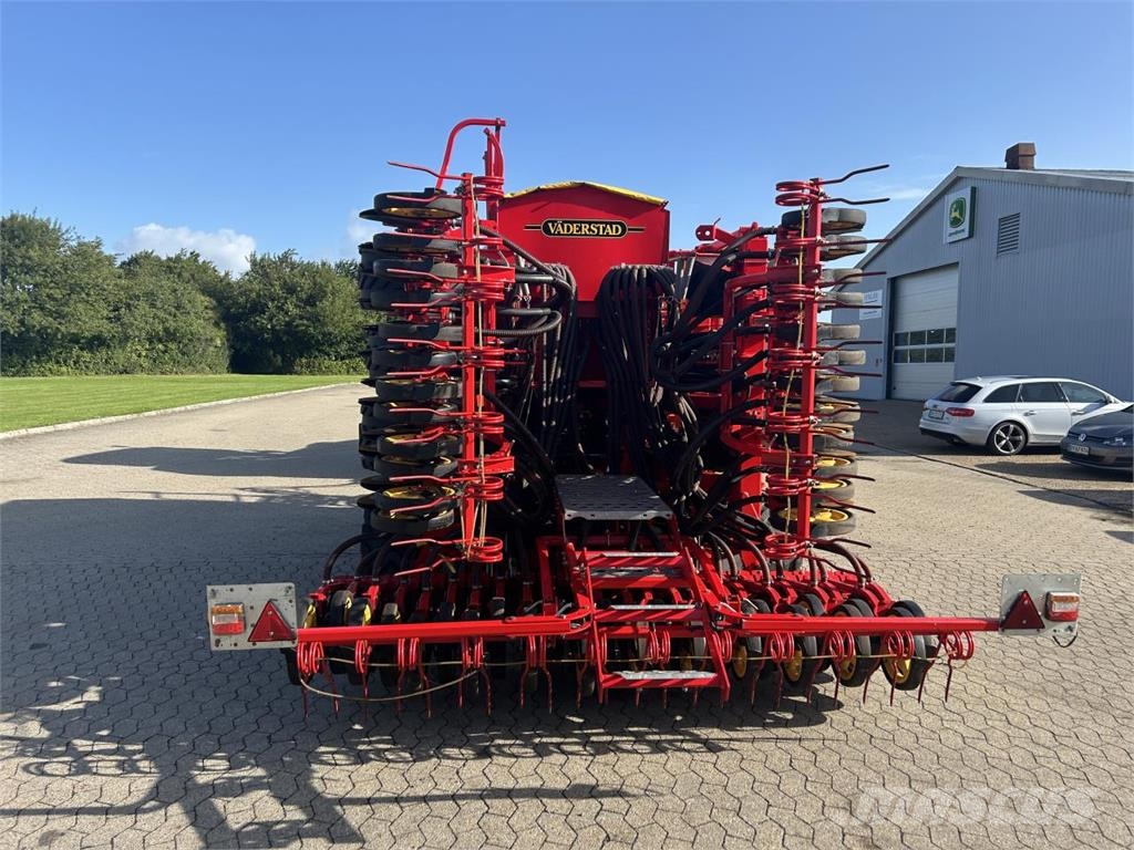 Väderstad SPIRIT ST600C Perforadoras combinadas