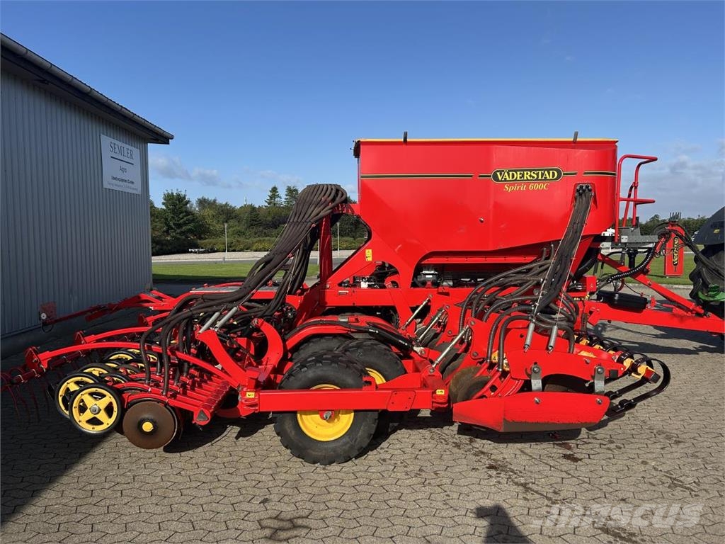 Väderstad SPIRIT ST600C Perforadoras combinadas