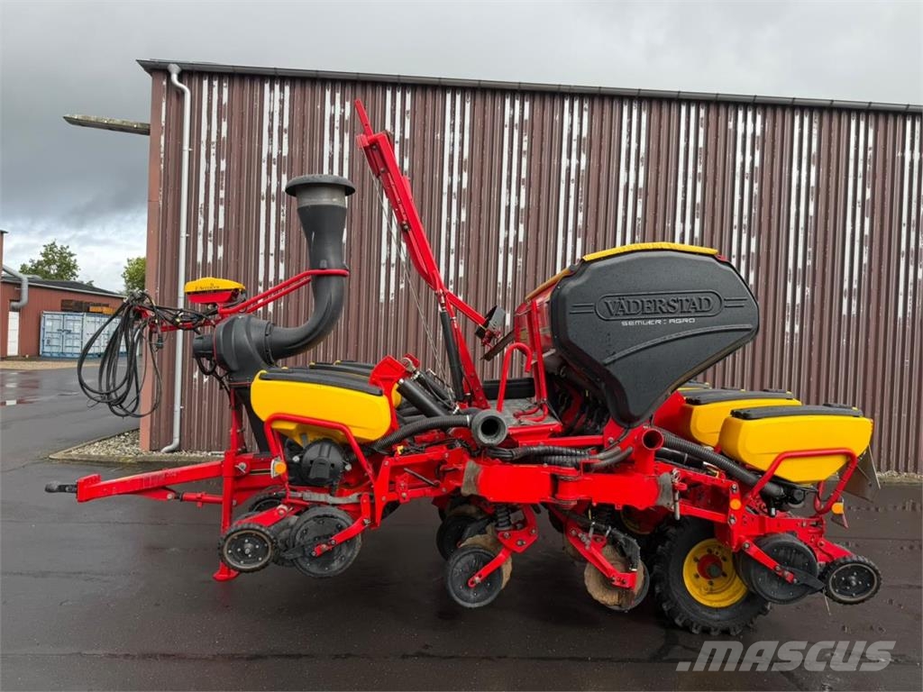 Väderstad TEMPO TPF 8 ماكينات البذر الدقيق