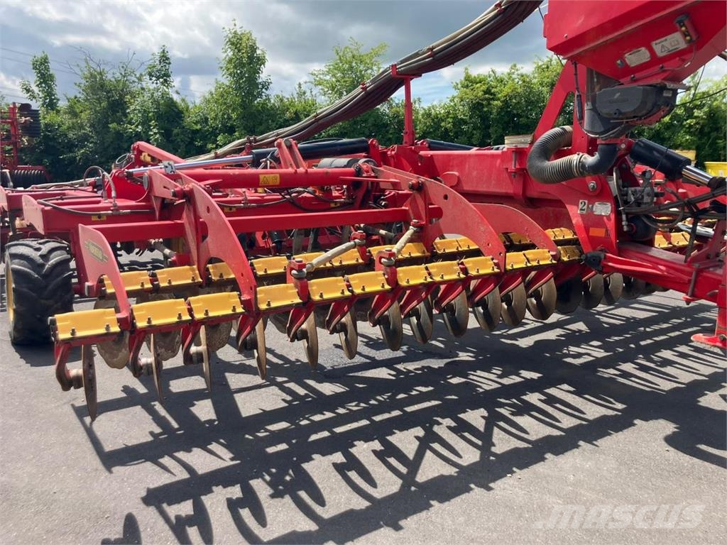 Väderstad TOPDOWN 600 Brány