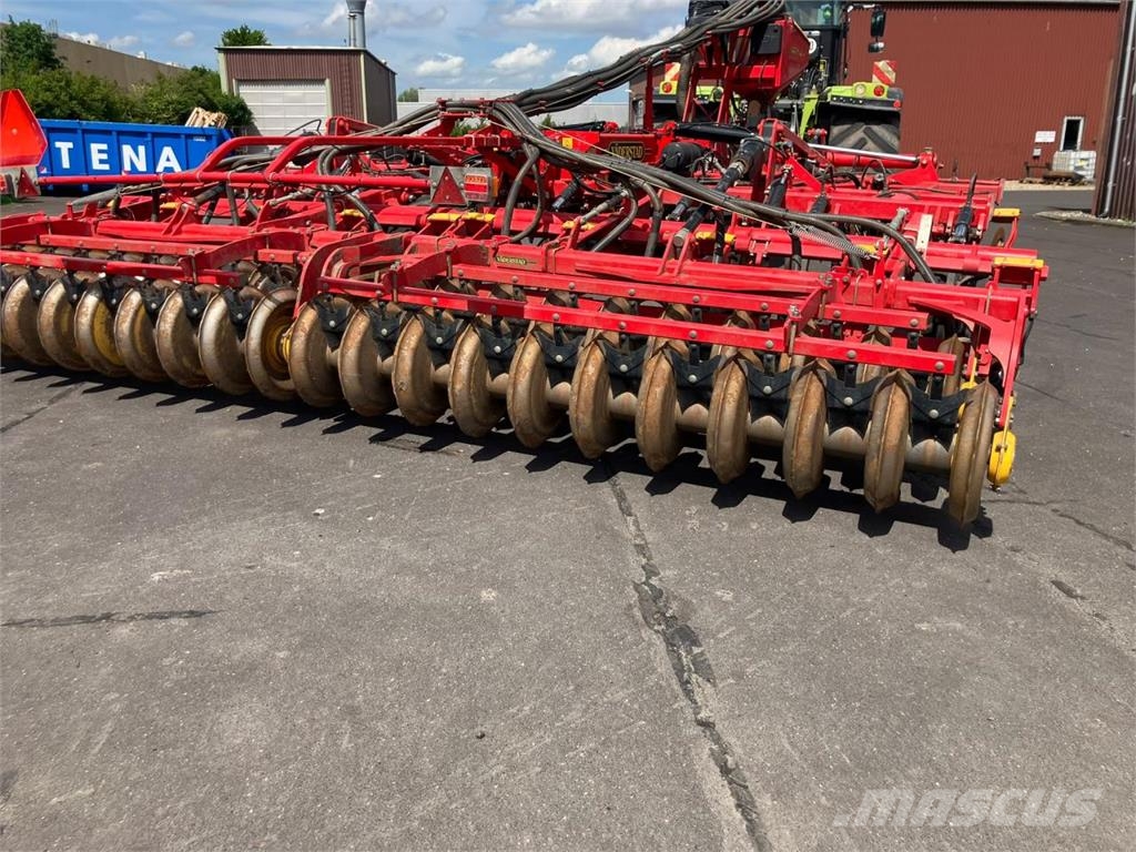 Väderstad TOPDOWN 600 Brány