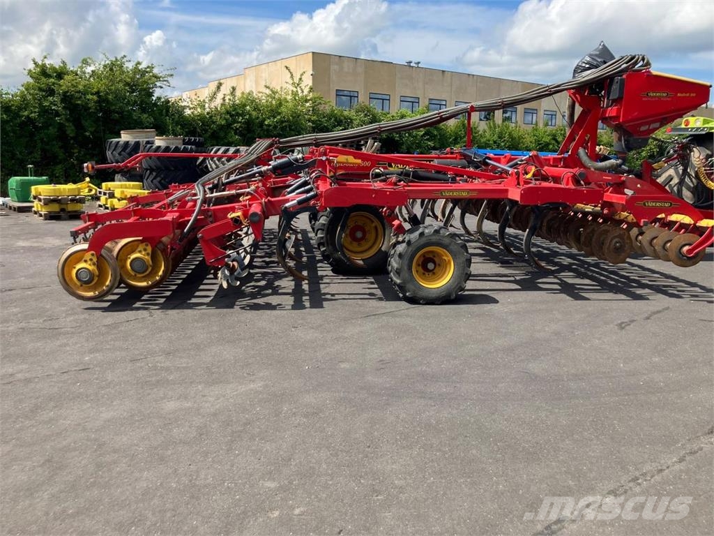 Väderstad TOPDOWN 600 Brány