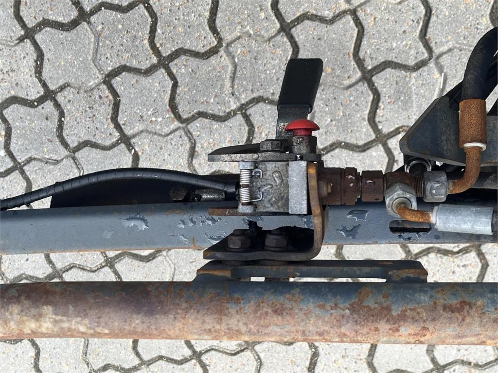 Valtra N 174 Traktorok