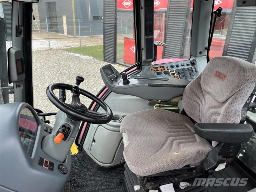 Valtra T172 Tratores Agrícolas usados
