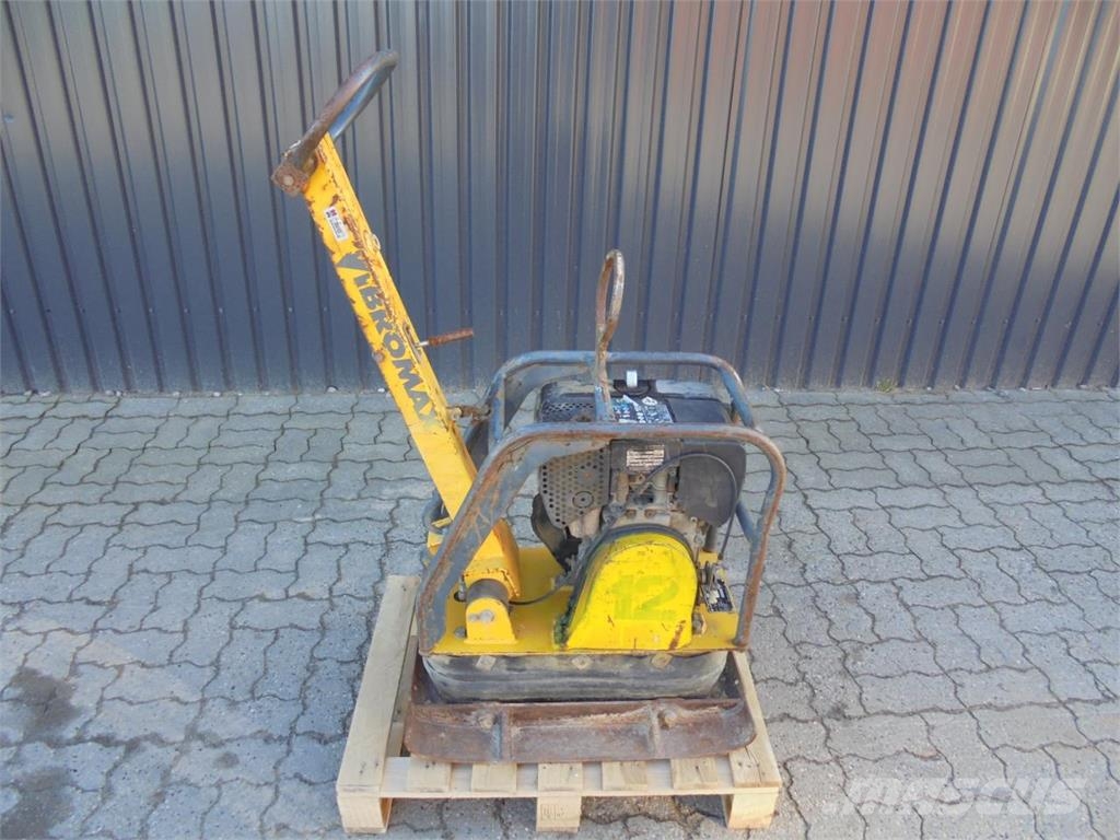 Vibromax AT 12 Kompaktory