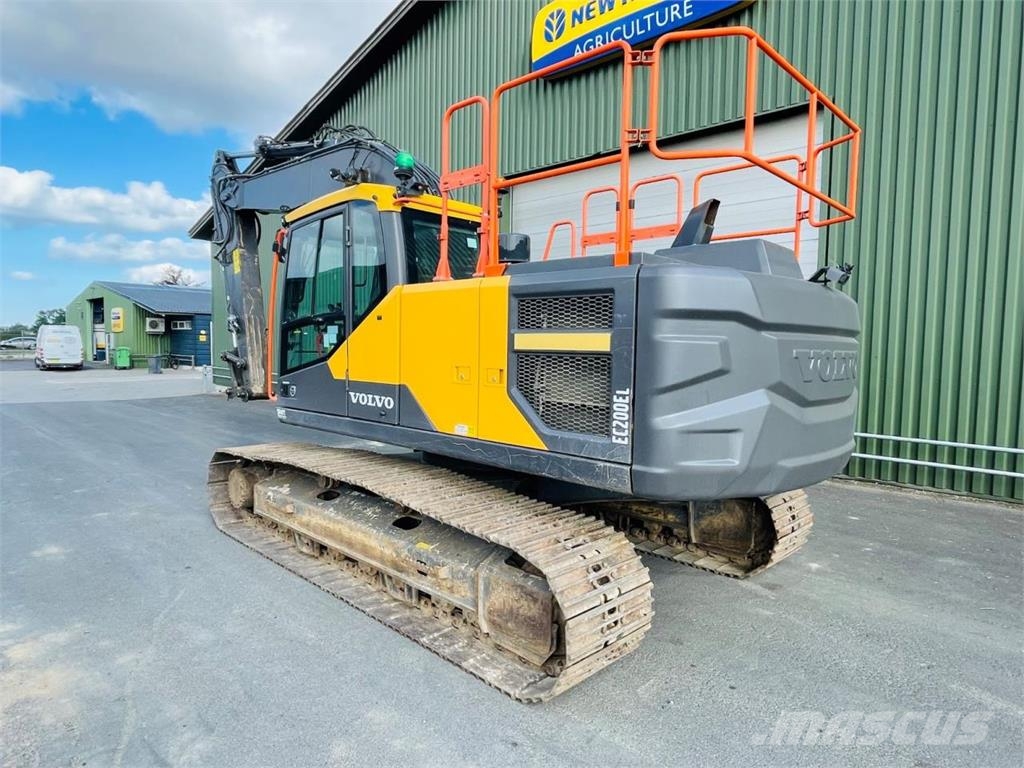 Volvo EC200 EL Raupenbagger