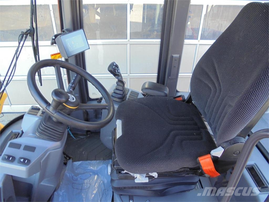 Volvo L30HS 輪胎式裝載機