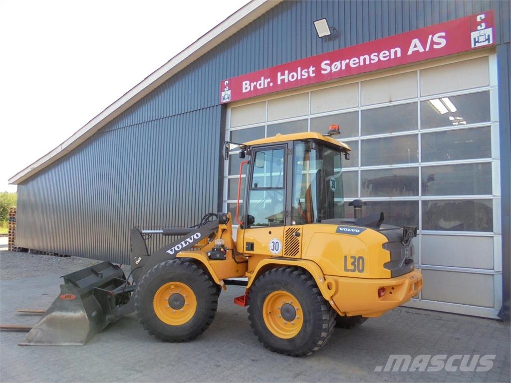 Volvo L30HS 輪胎式裝載機