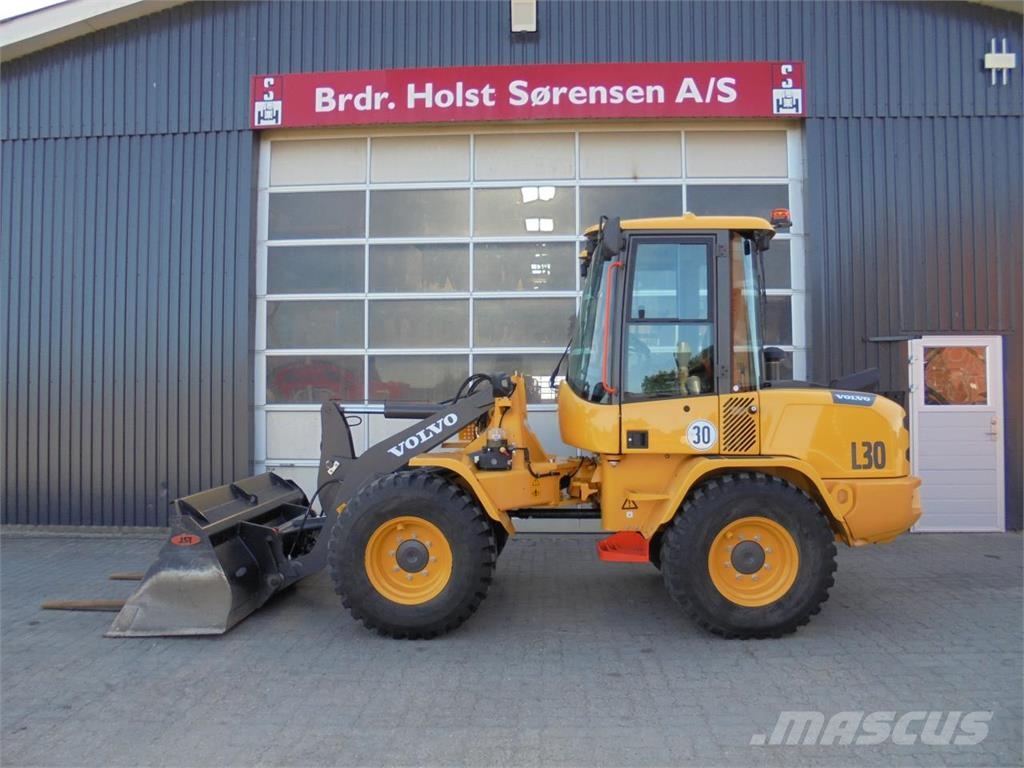 Volvo L30HS 輪胎式裝載機