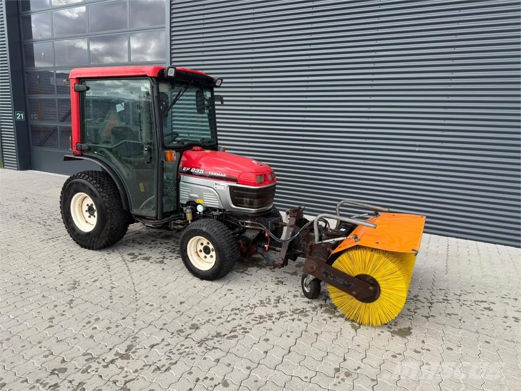 Yanmar EF-235 Traktoren