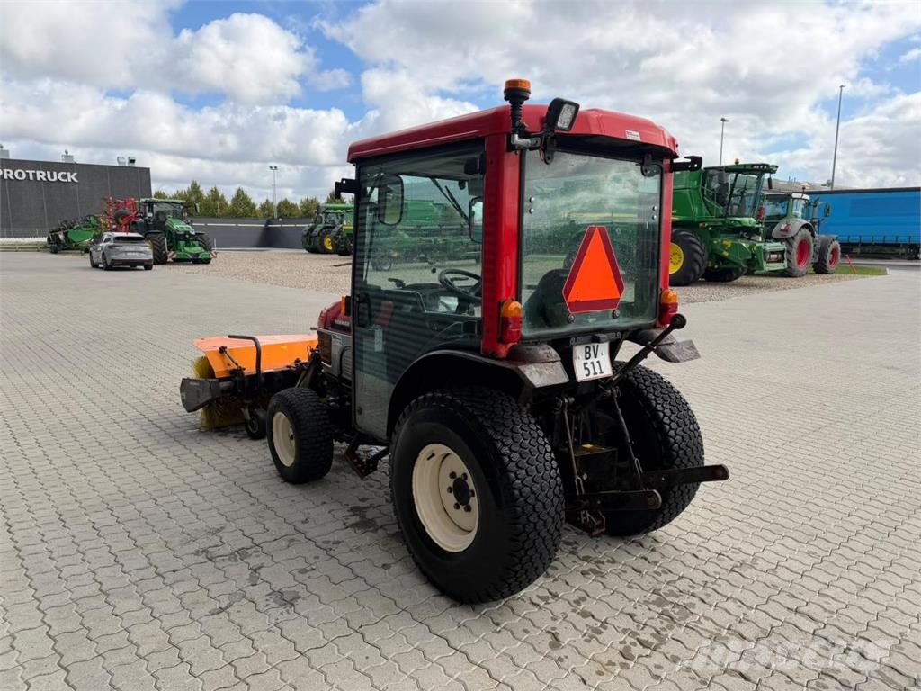 Yanmar EF-235 Traktoren