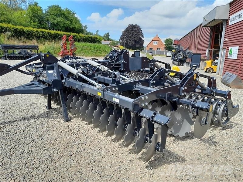 Agro - TOM 6.0 m. HD bugseret Дискові борони