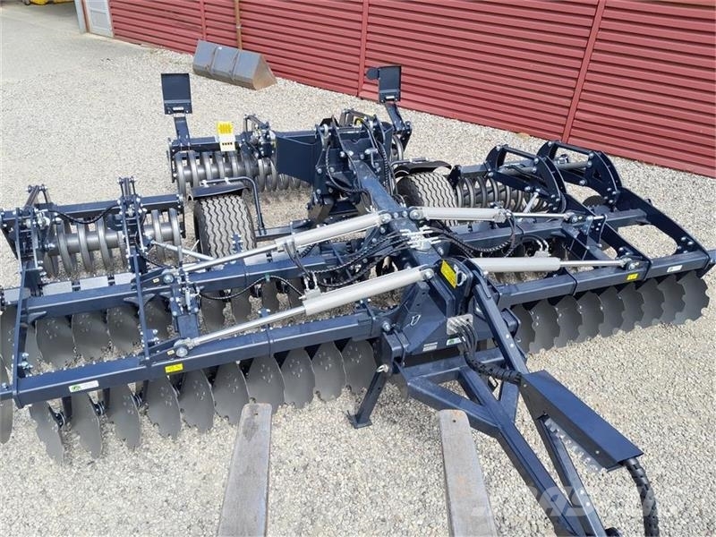 Agro - TOM 6.0 m. HD bugseret Дискові борони