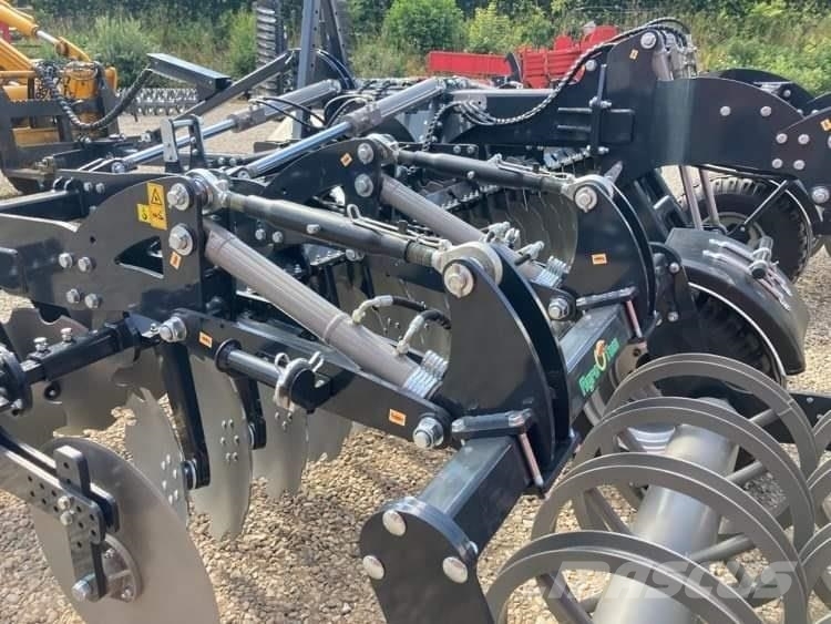 Agro - TOM 6 Meter discharve Дискові борони