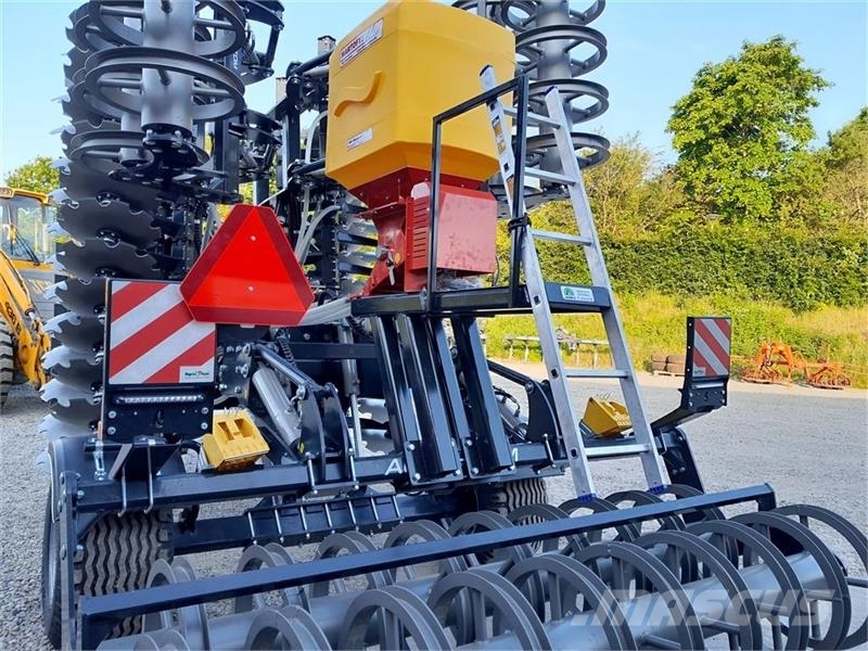 Agro - TOM 6 Meter discharve HD model med frø udstyr Дискові борони