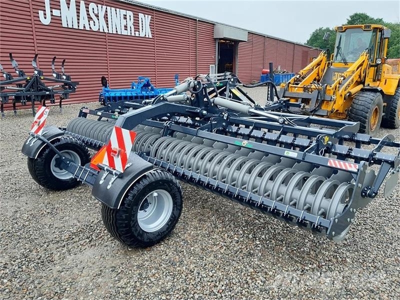 Agro - TOM 6 Meter discharve Agro-Tom 6 m. bugseret di Дискові борони