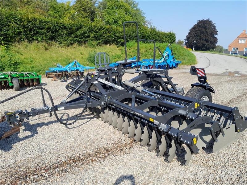 Agro - TOM ATHL 6m. Дискові борони