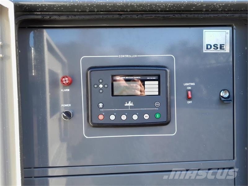 Cummins 500KWA その他の発電機