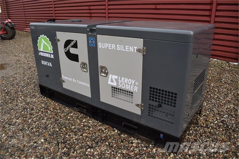 Cummins 88 KvA その他の発電機