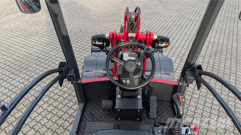 Danloader 1015 ELEKTRIC 小型装载机