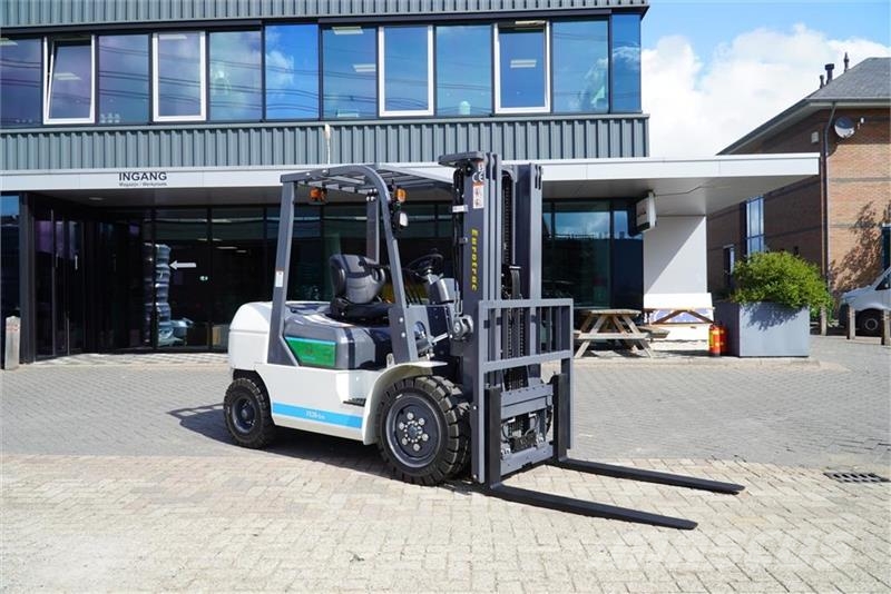 Eurotrac Diesel forklifts