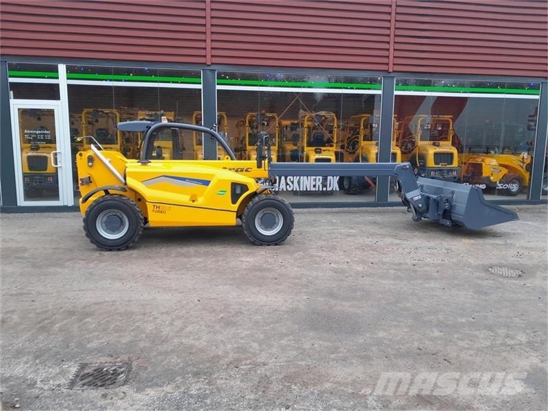 - - - EUROTRAC TH25.6 Telescopic handlers
