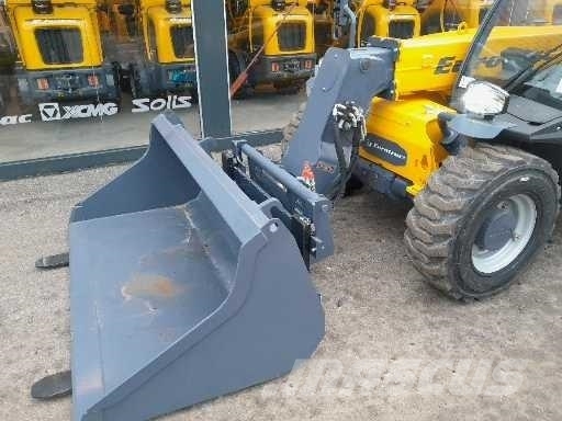 - - - EUROTRAC TH25.6 FABRIKS NY Telescopic handlers