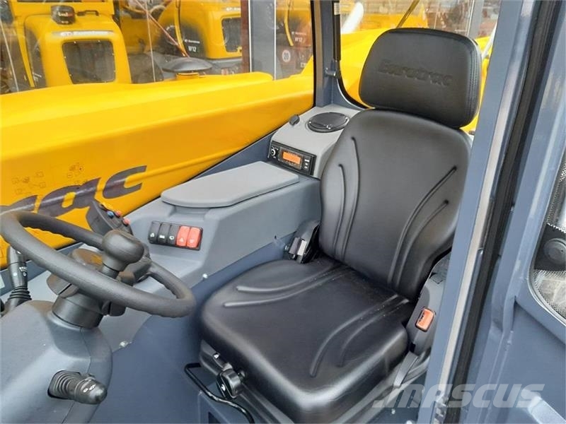 - - - EUROTRAC TH25.6 FABRIKS NY Telescopic handlers